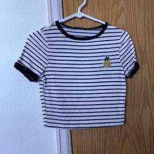 Short sleeve black and white striped w/ pineapple